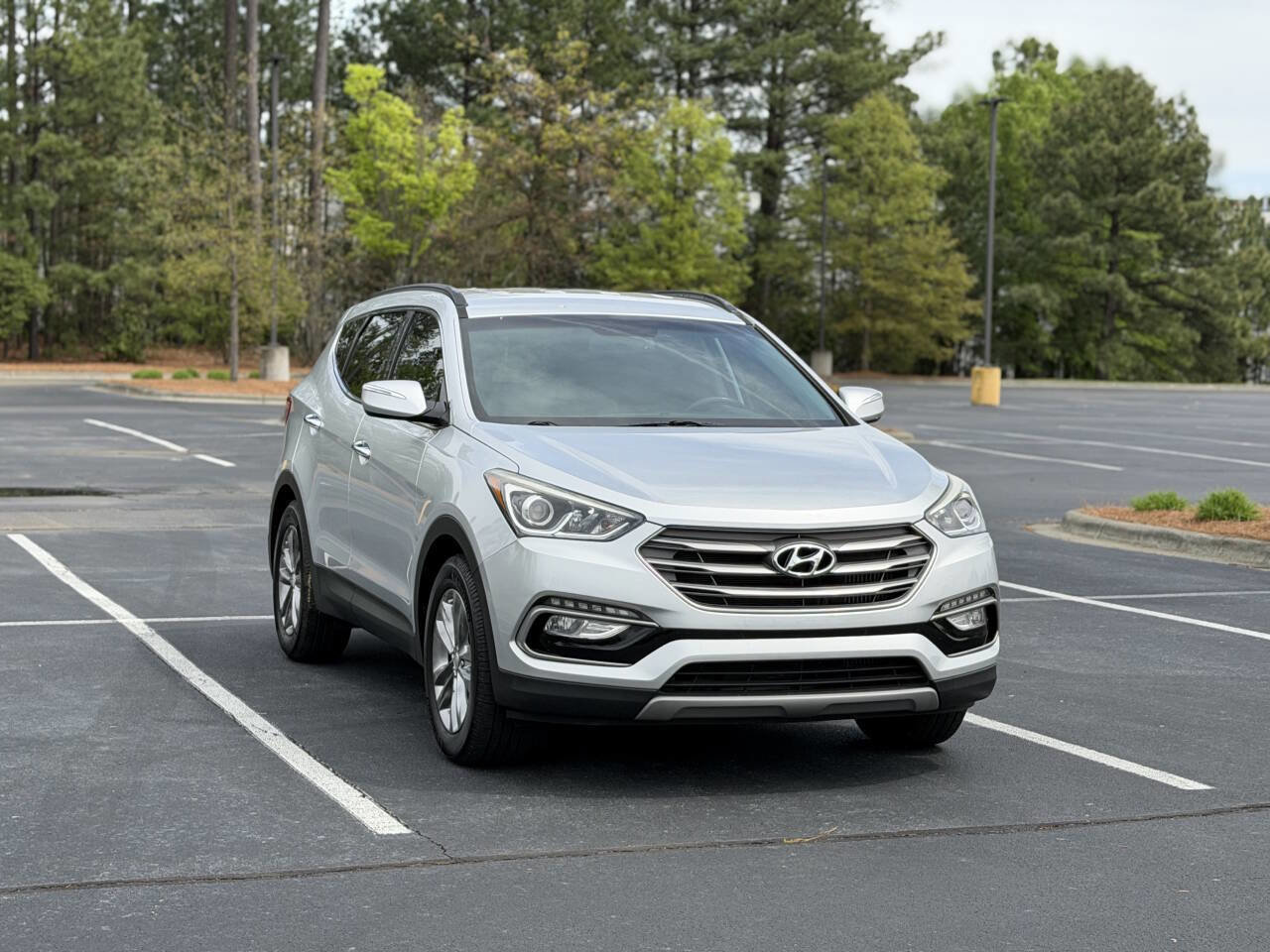 Used 2017 Hyundai Santa Fe Sport 2.0T w/ Cargo Package image 1