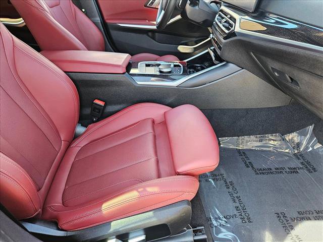 Certified 2023 BMW 330i Sedan w/ Premium Package image 18