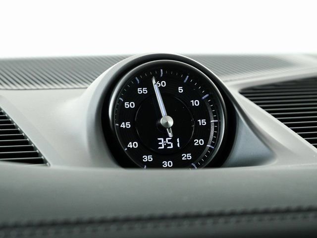 New 2026 Porsche Cayenne GTS image 18