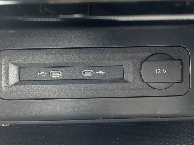 Used 2022 Volkswagen Atlas SEL R-Line AWD/4WD image 27