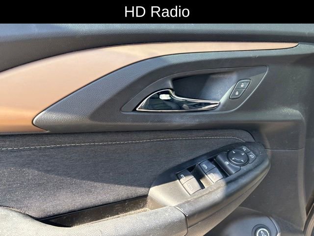 Certified 2022 Chevrolet TrailBlazer ACTIV w/ Sun and Liftgate Package FWD image 11