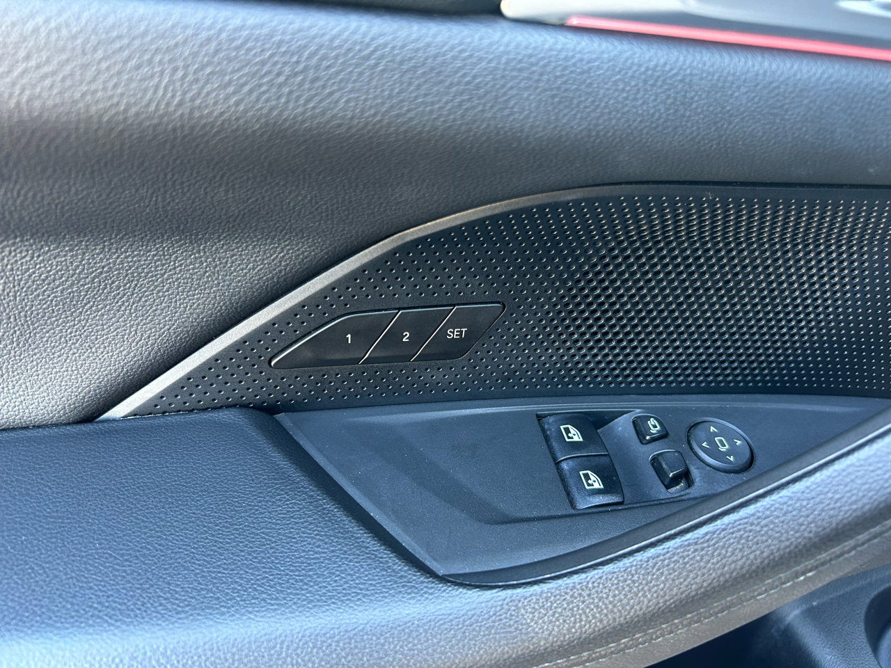 Used 2021 BMW 430i Coupe w/ Premium Package image 24