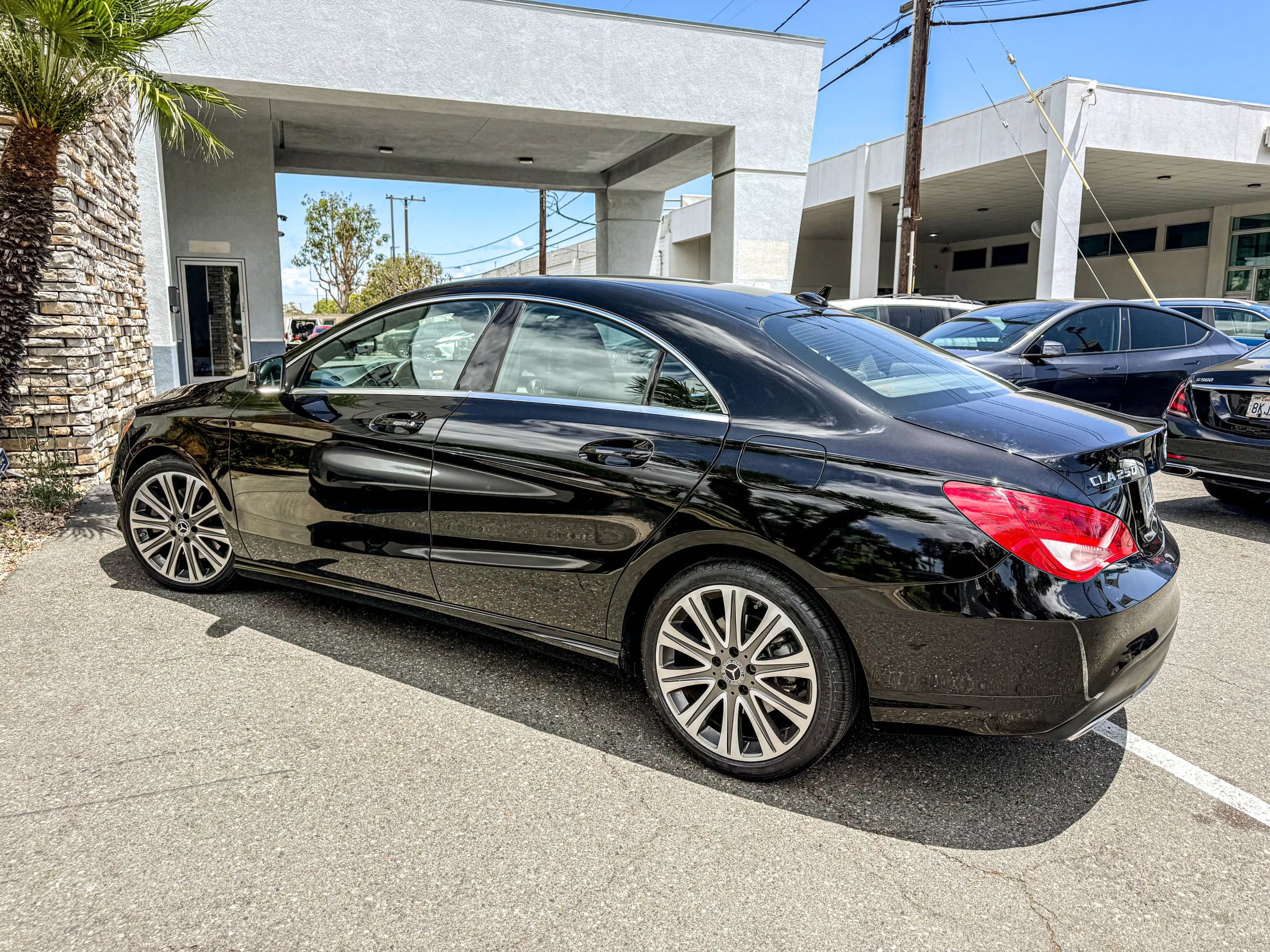 Used 2018 Mercedes-Benz CLA 250 image 3
