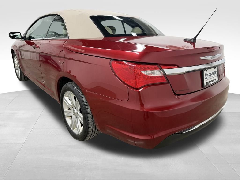 Used 2012 Chrysler 200 Touring w/ Cold Weather Group image 7