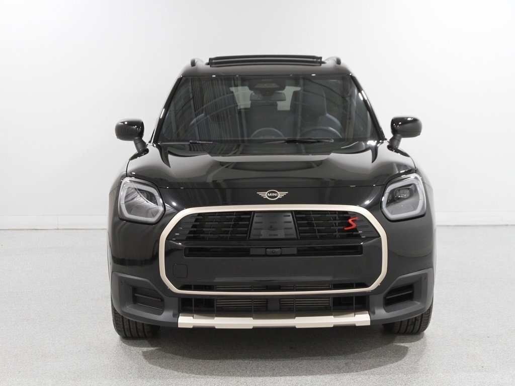 Certified 2025 MINI Cooper Countryman S w/ Comfort Package Max image 2