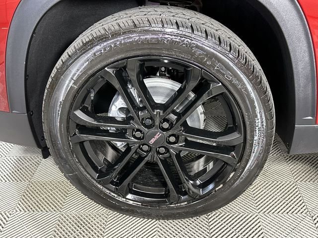 New 2026 GMC Acadia Elevation w/ LPO, All-Weather Package FWD image 34