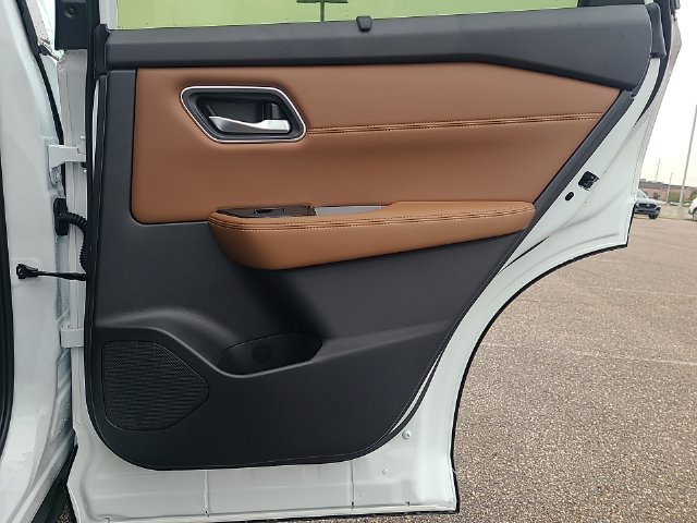 New 2026 Nissan Rogue Platinum AWD/4WD image 29