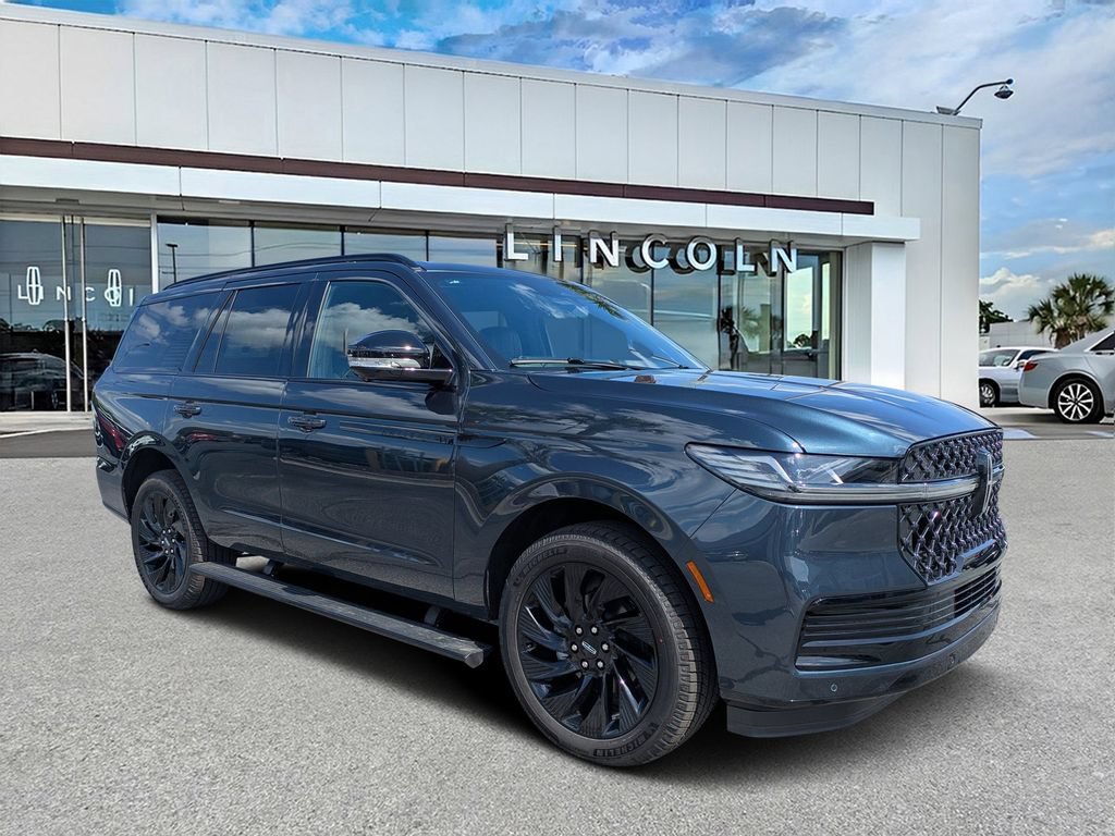 New 2026 Lincoln Navigator Reserve w/ Jet Appearance Package