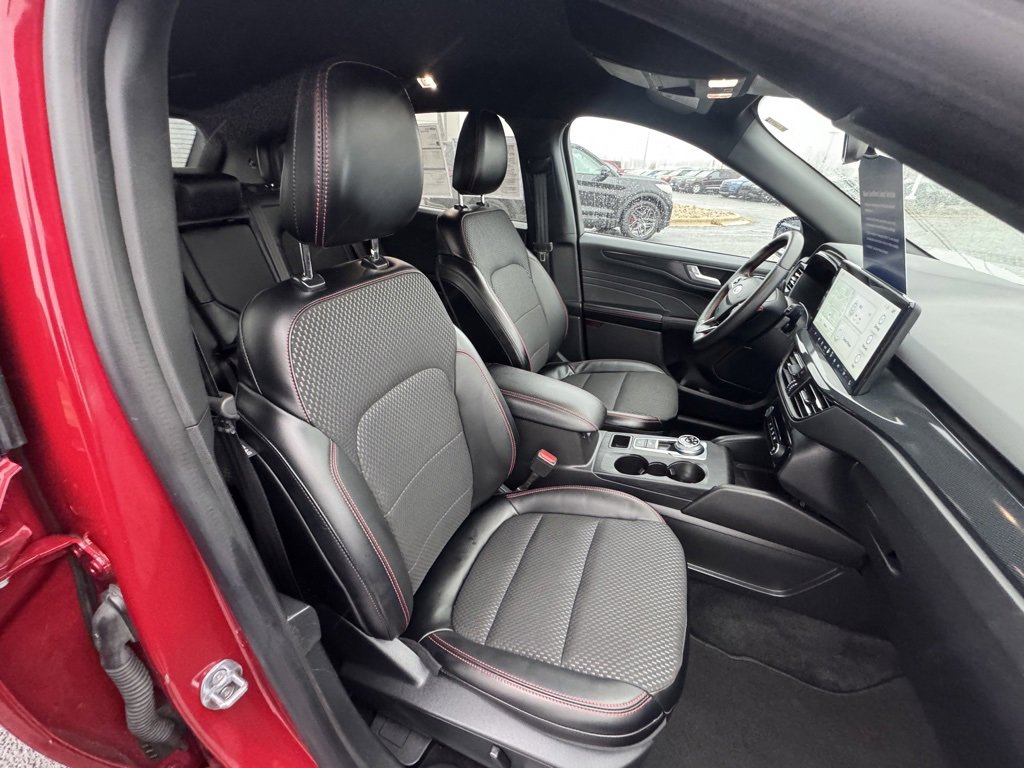 Certified 2024 Ford Escape ST-Line Select w/ Tech Pack #2 image 20