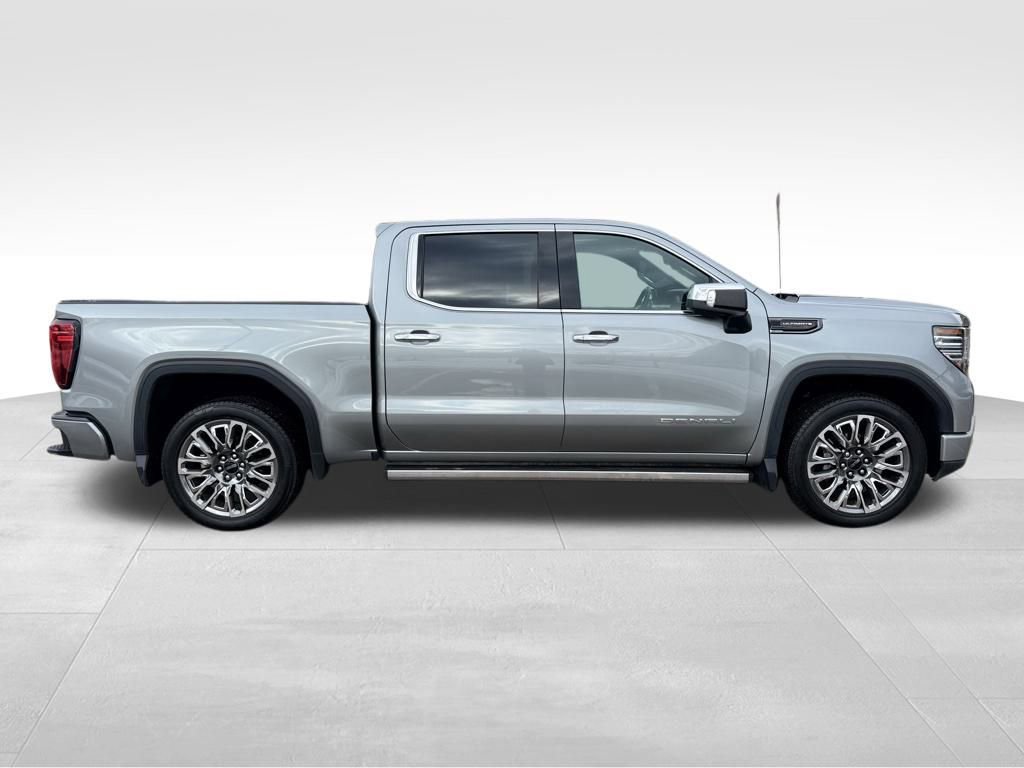 Used 2024 GMC Sierra 1500 Denali Ultimate image 6