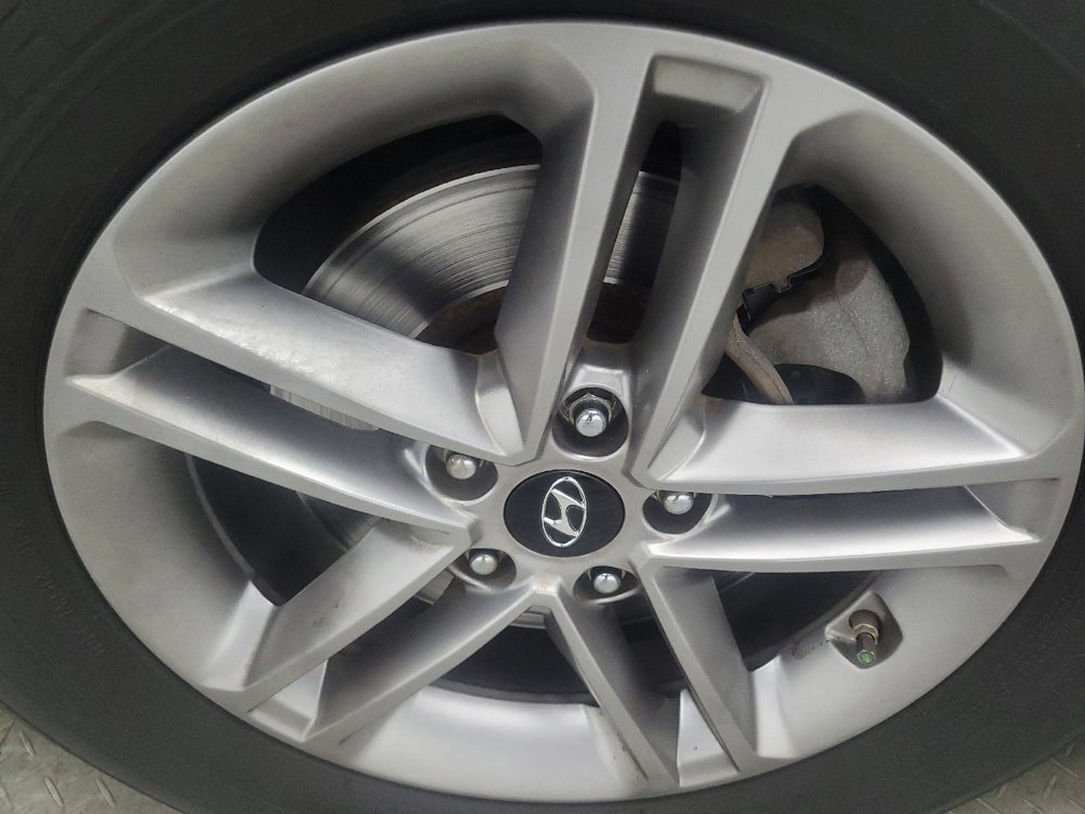 Used 2018 Hyundai Santa Fe Sport AWD/4WD image 31