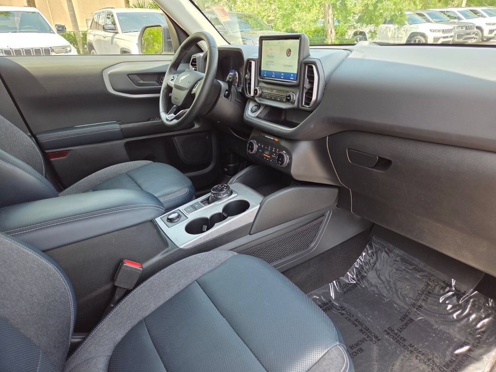 Used 2022 Ford Bronco Sport Outer Banks AWD/4WD image 13
