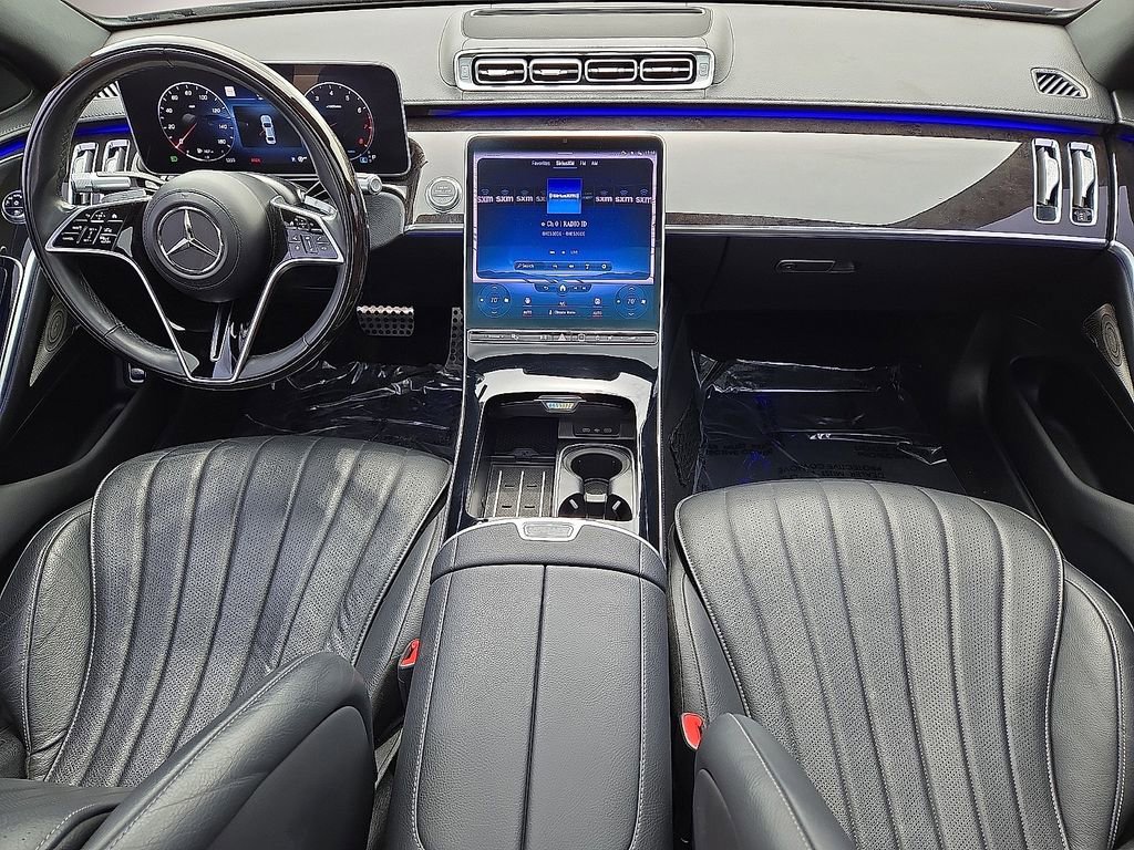 Used 2022 Mercedes-Benz S 500 4MATIC w/ AMG Line Package image 17