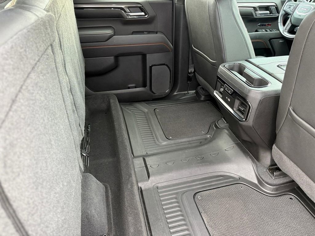 Used 2022 GMC Sierra 1500 AT4 w/ AT4 Preferred Package image 18