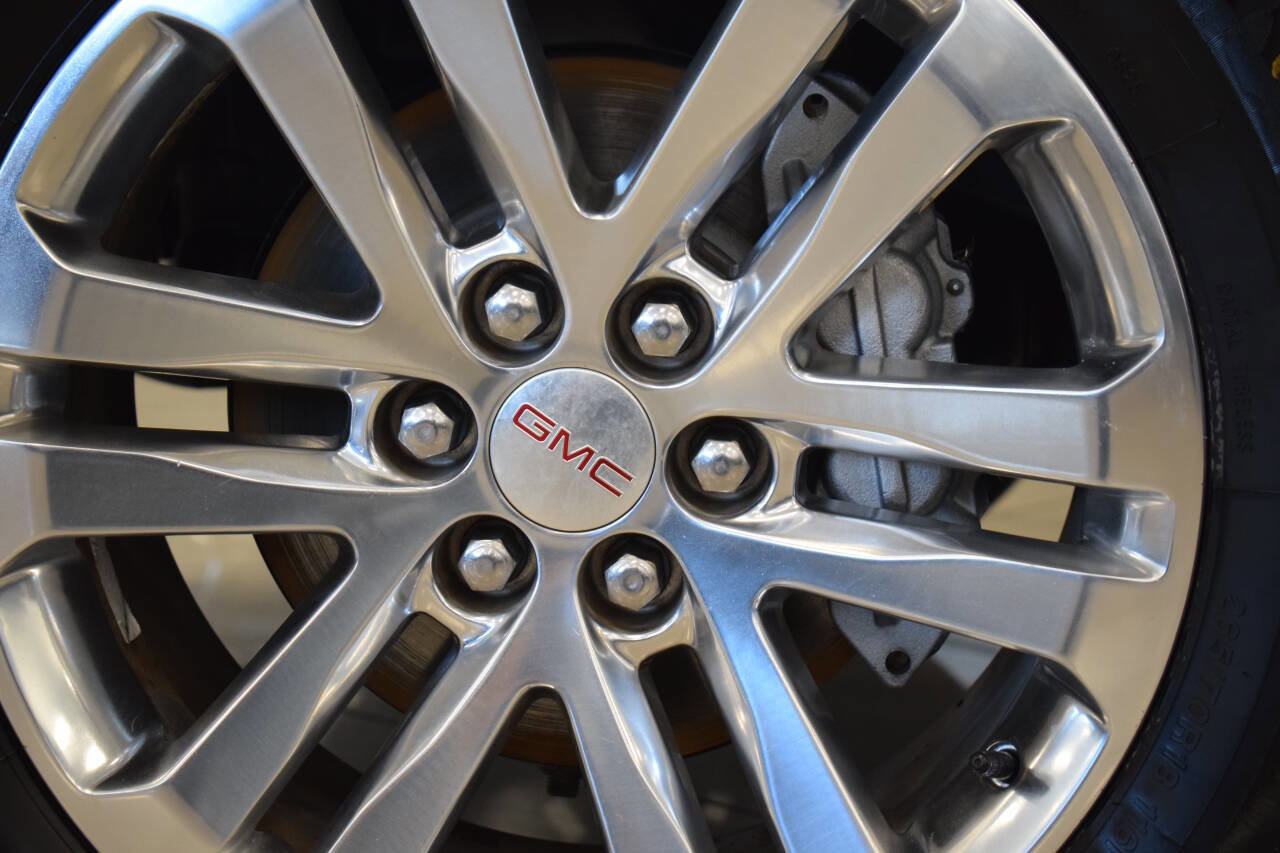 Used 2015 GMC Canyon SLT w/ Driver Alert Package image 30