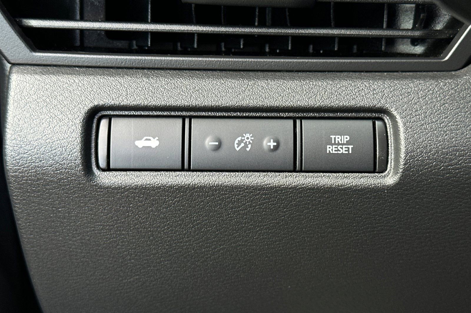 Used 2025 Nissan Altima 2.5 S image 29