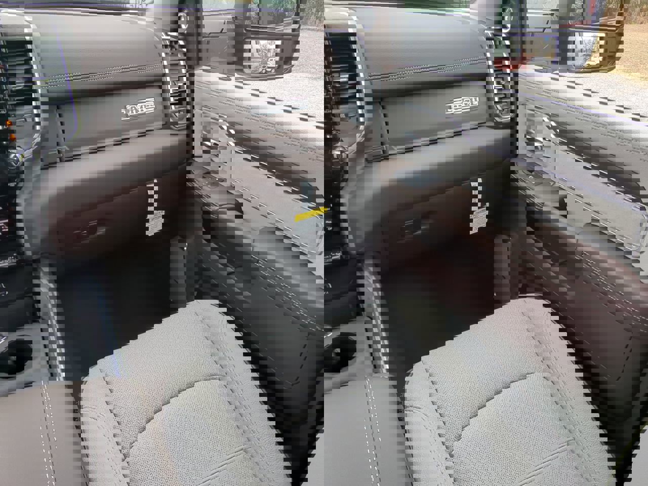 New 2026 RAM 2500 Laramie image 15