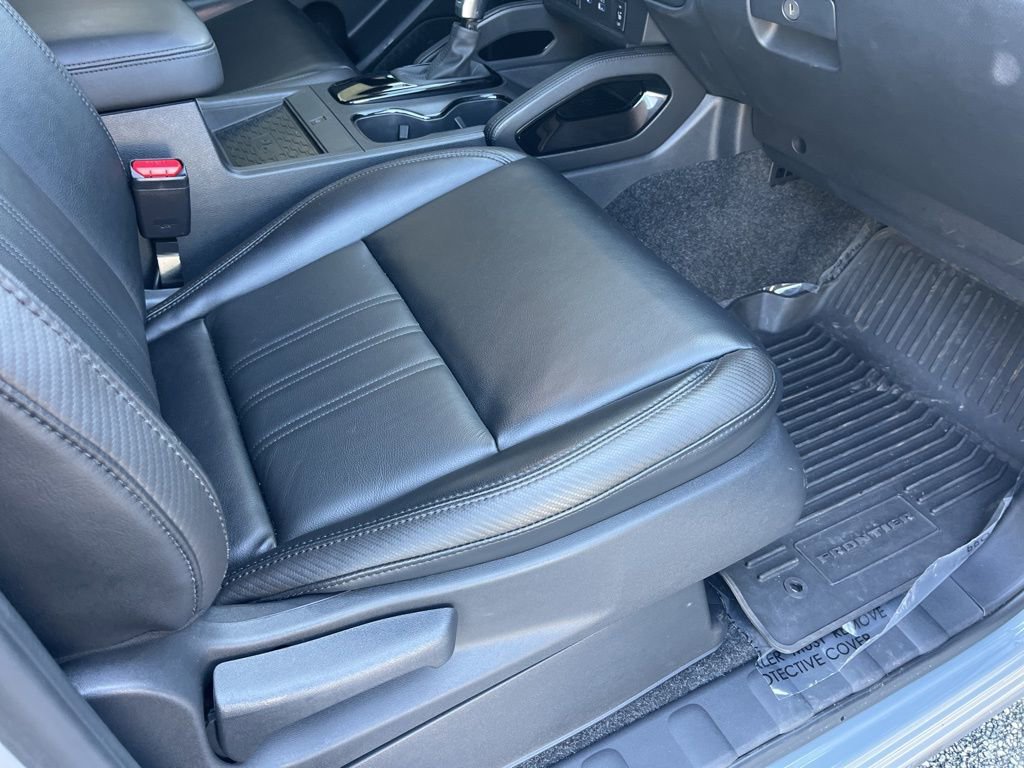 Used 2022 Nissan Frontier Pro-X w/ Pro-X Premium Package image 24