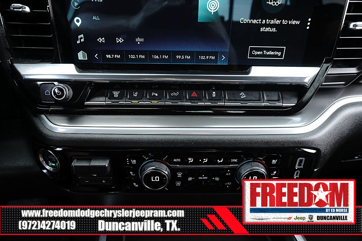 Used 2025 Chevrolet Silverado 2500 High Country w/ High Country Premium Package AWD/4WD image 22