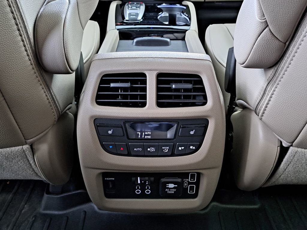 Used 2020 Honda Pilot Touring image 26