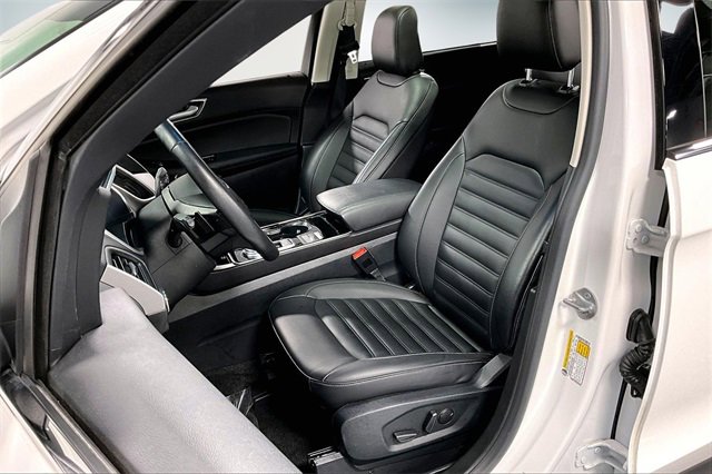 Used 2020 Ford Edge SEL w/ Convenience Package image 21