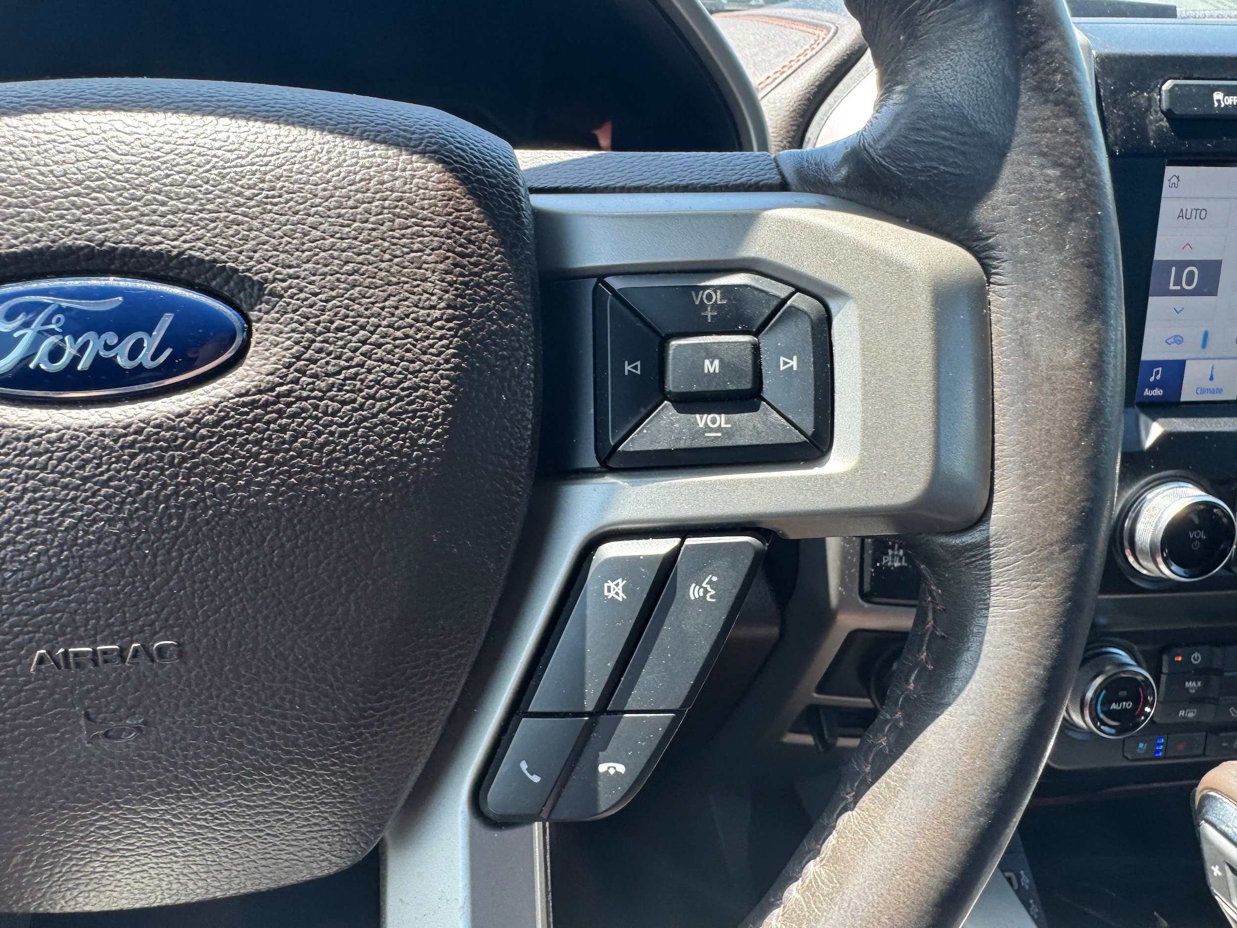Used 2020 Ford F150 King Ranch w/ Equipment Group 601A Luxury AWD/4WD image 16