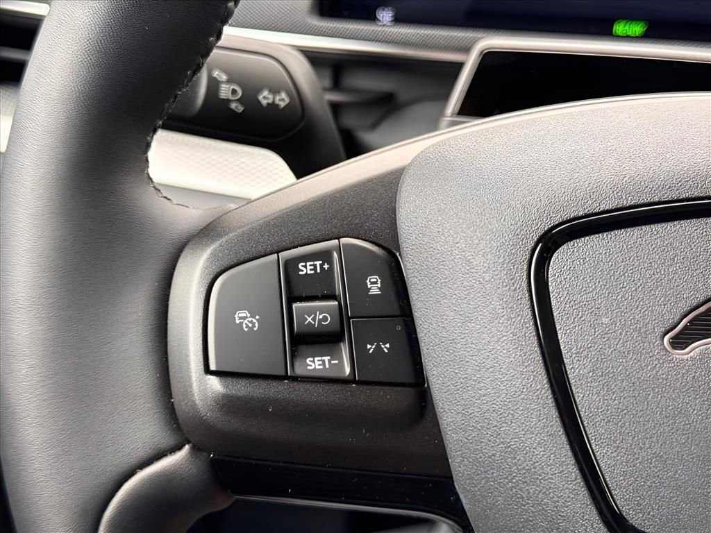 New 2023 Ford Mustang Mach-E Select image 15