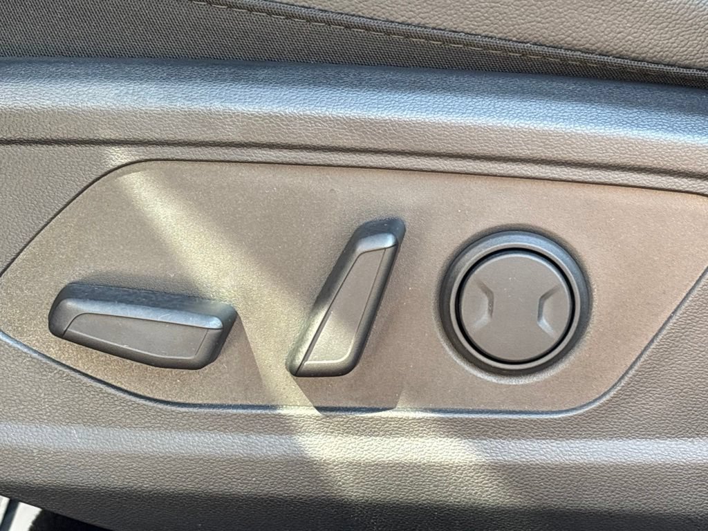 Used 2024 Hyundai Tucson Limited AWD/4WD image 19