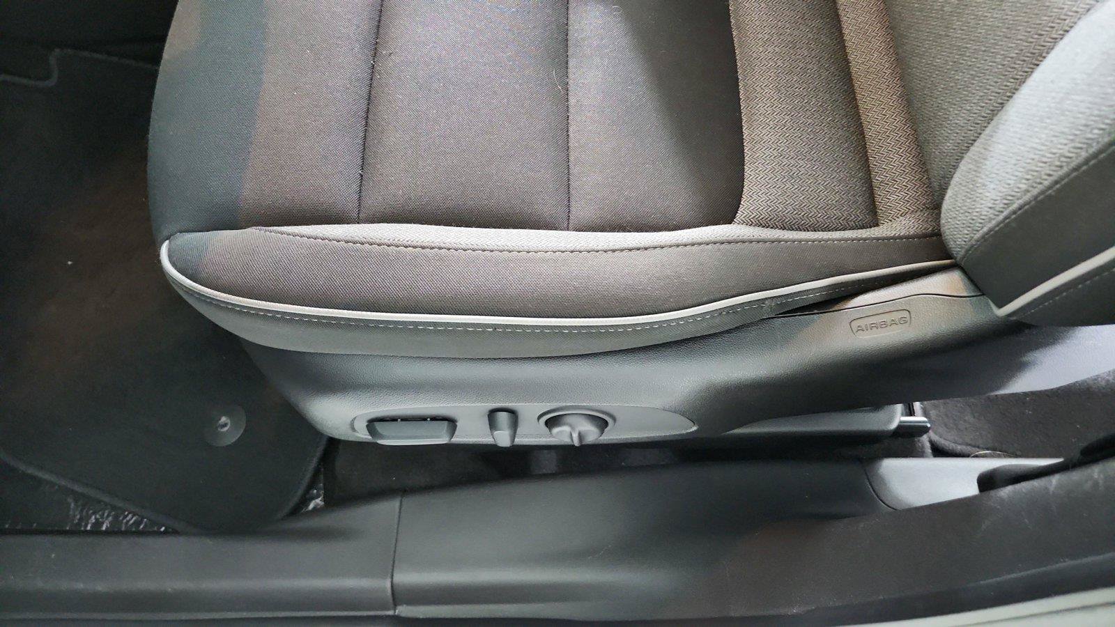 Used 2023 Chevrolet TrailBlazer LT FWD image 18