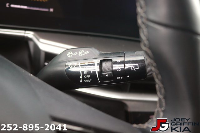 Certified 2026 Kia Sorento LX FWD image 25