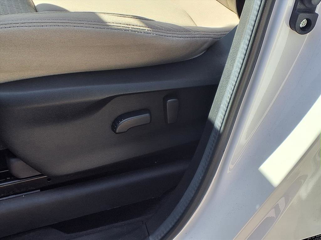 Used 2024 Subaru Ascent Premium w/ Convenience Package image 13