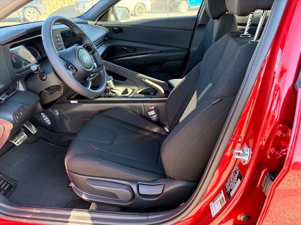 New 2026 Hyundai Elantra Sport image 7