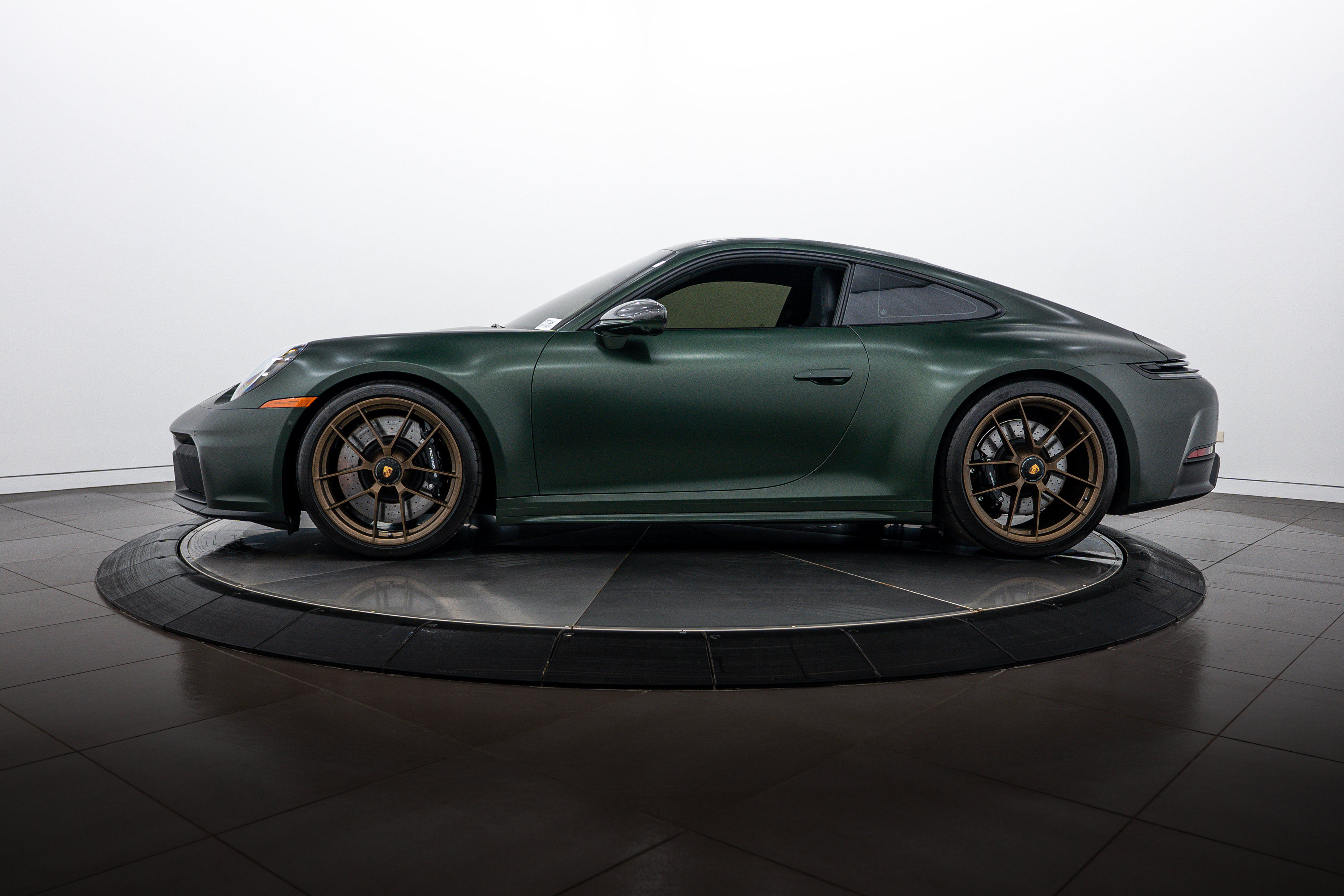 Certified 2026 Porsche 911 Carrera GTS image 2