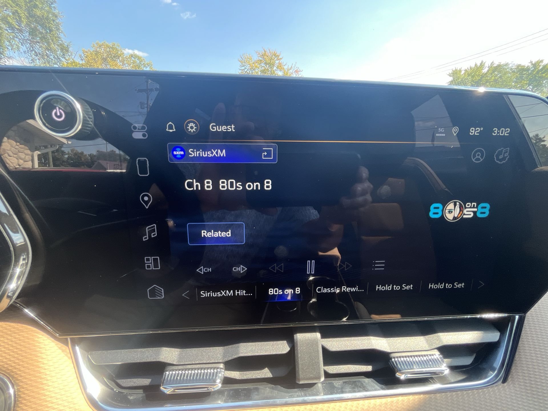 New 2026 Chevrolet Equinox ACTIV w/ Convenience Package III AWD/4WD image 38