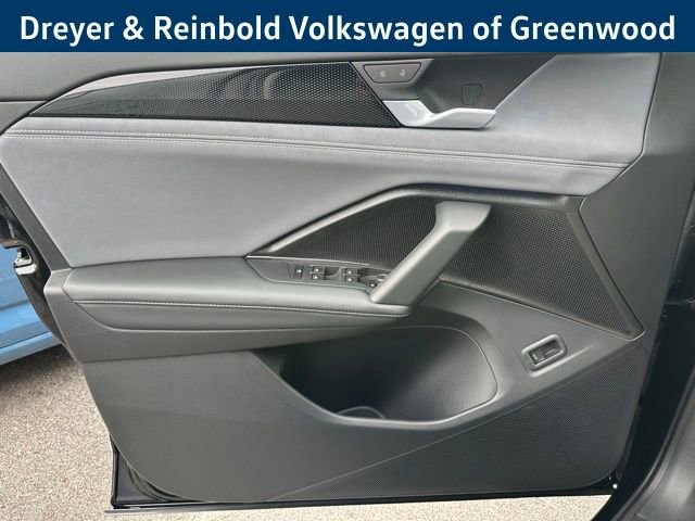 New 2026 Volkswagen Tiguan SE image 23