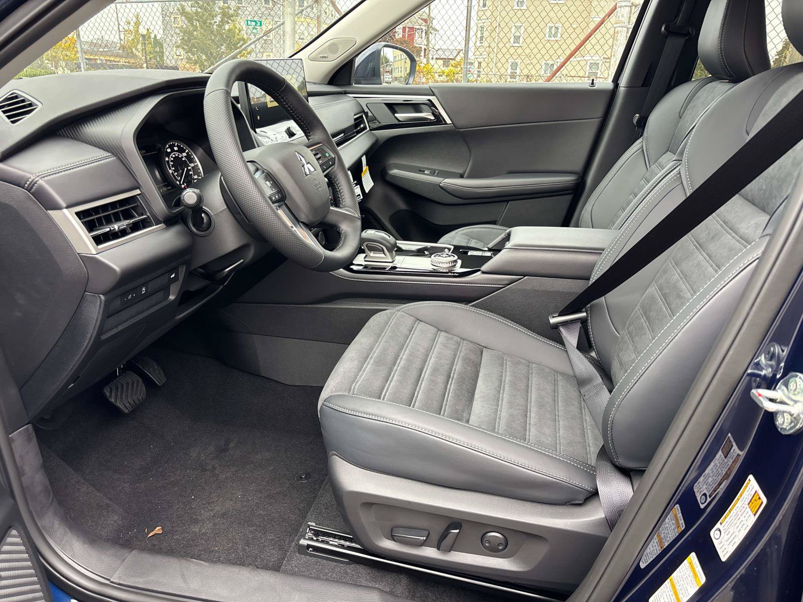New 2026 Mitsubishi Outlander SE AWD/4WD image 7