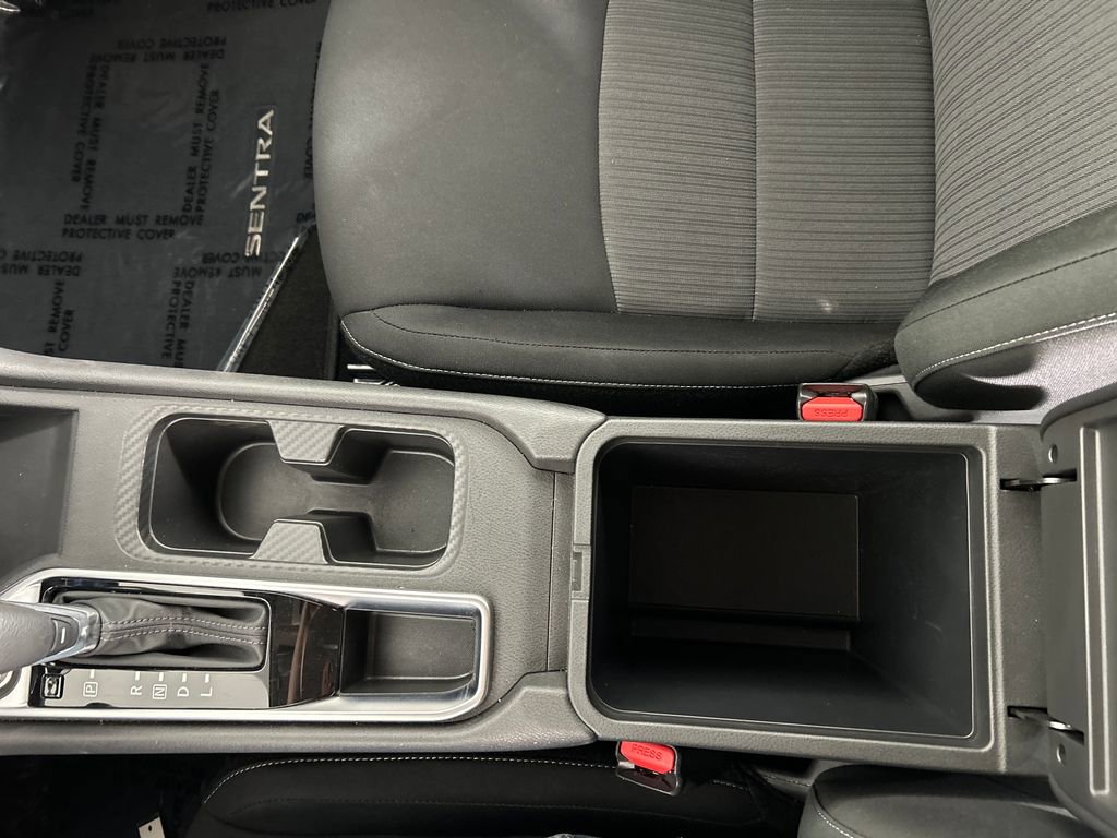 Used 2025 Nissan Sentra SV image 15