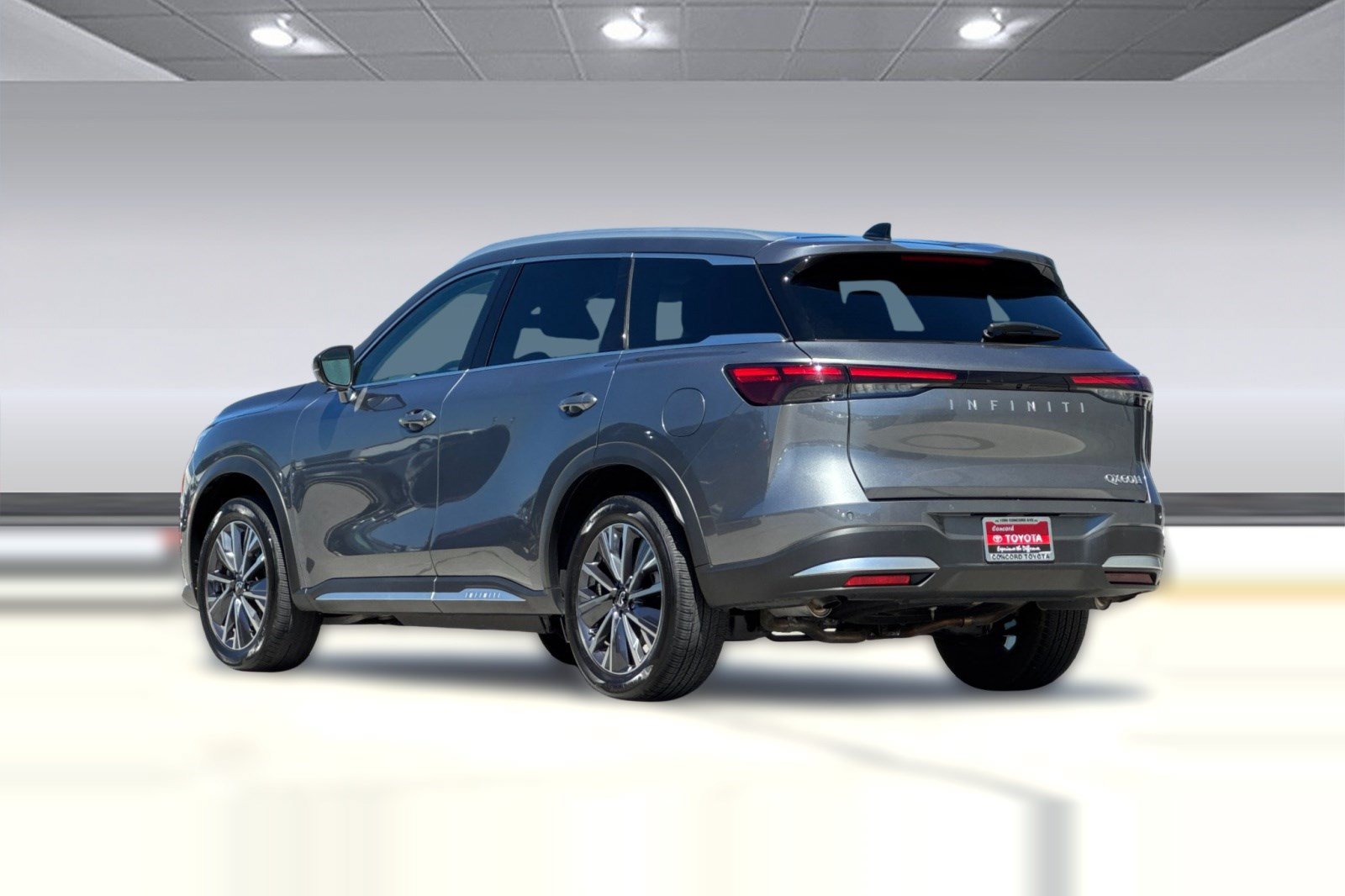 Used 2026 INFINITI QX60 Luxe AWD/4WD image 3
