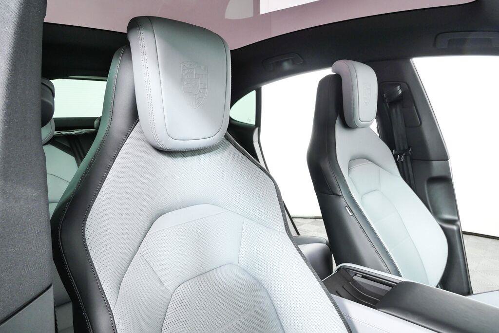 New 2026 Porsche Cayenne S AWD/4WD image 26