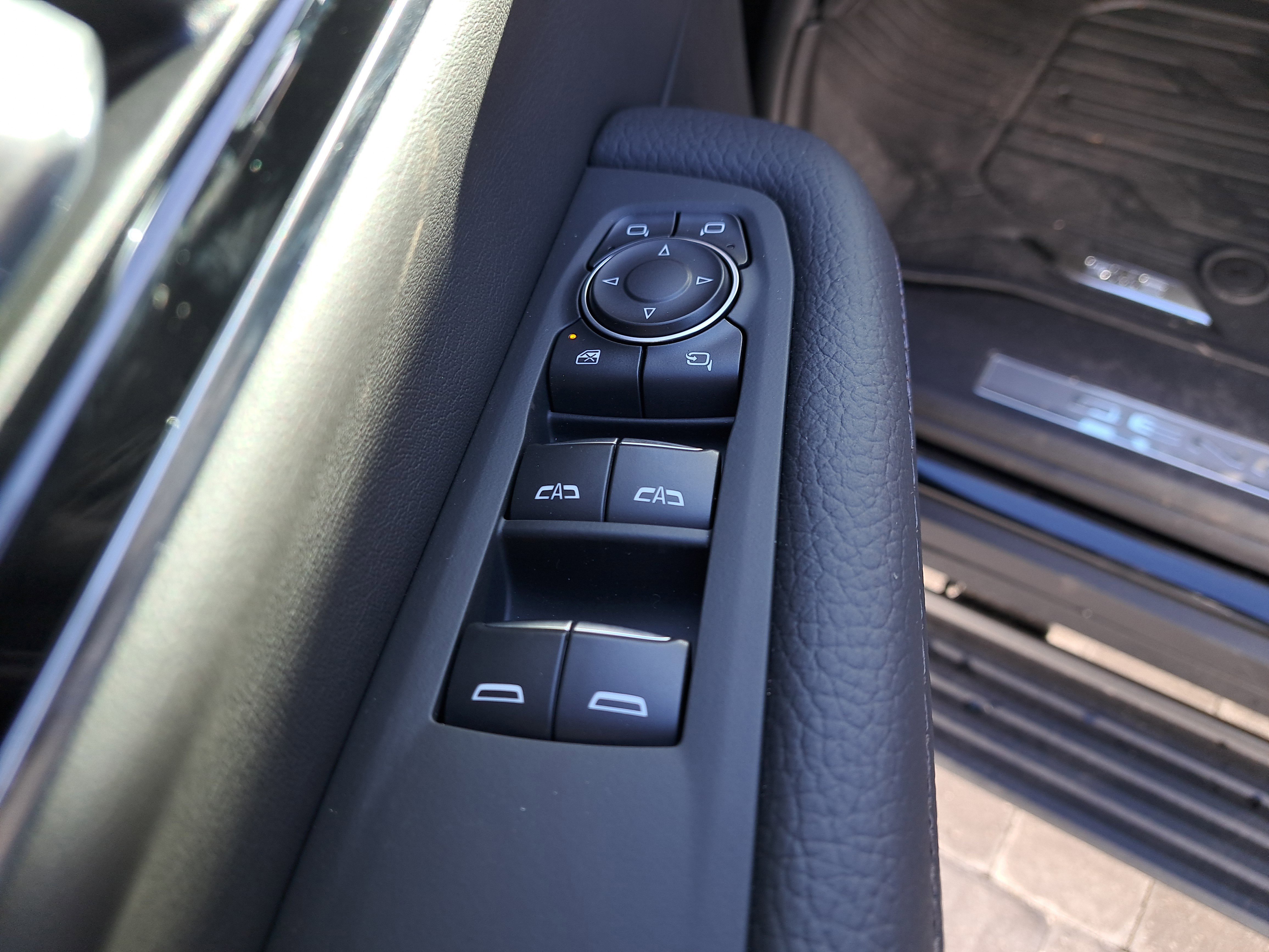 New 2026 GMC Yukon XL Denali w/ Denali Reserve Package image 20