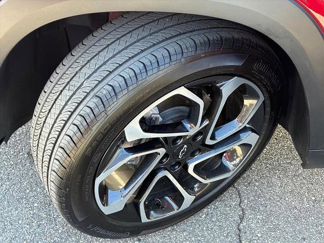 Certified 2024 Chevrolet Trax RS w/ Driver Confidence Package image 24