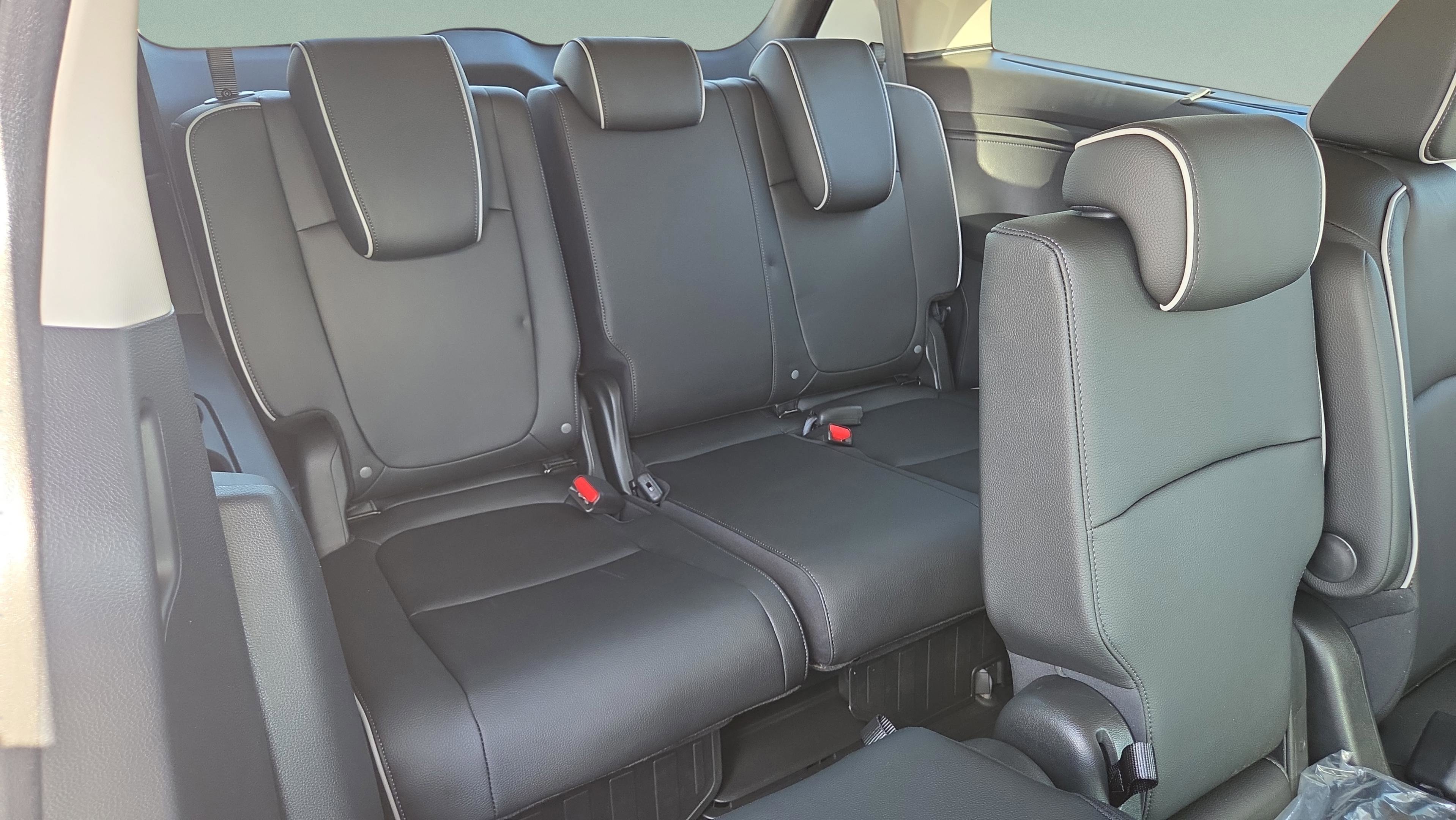 New 2026 Honda Odyssey Touring image 20