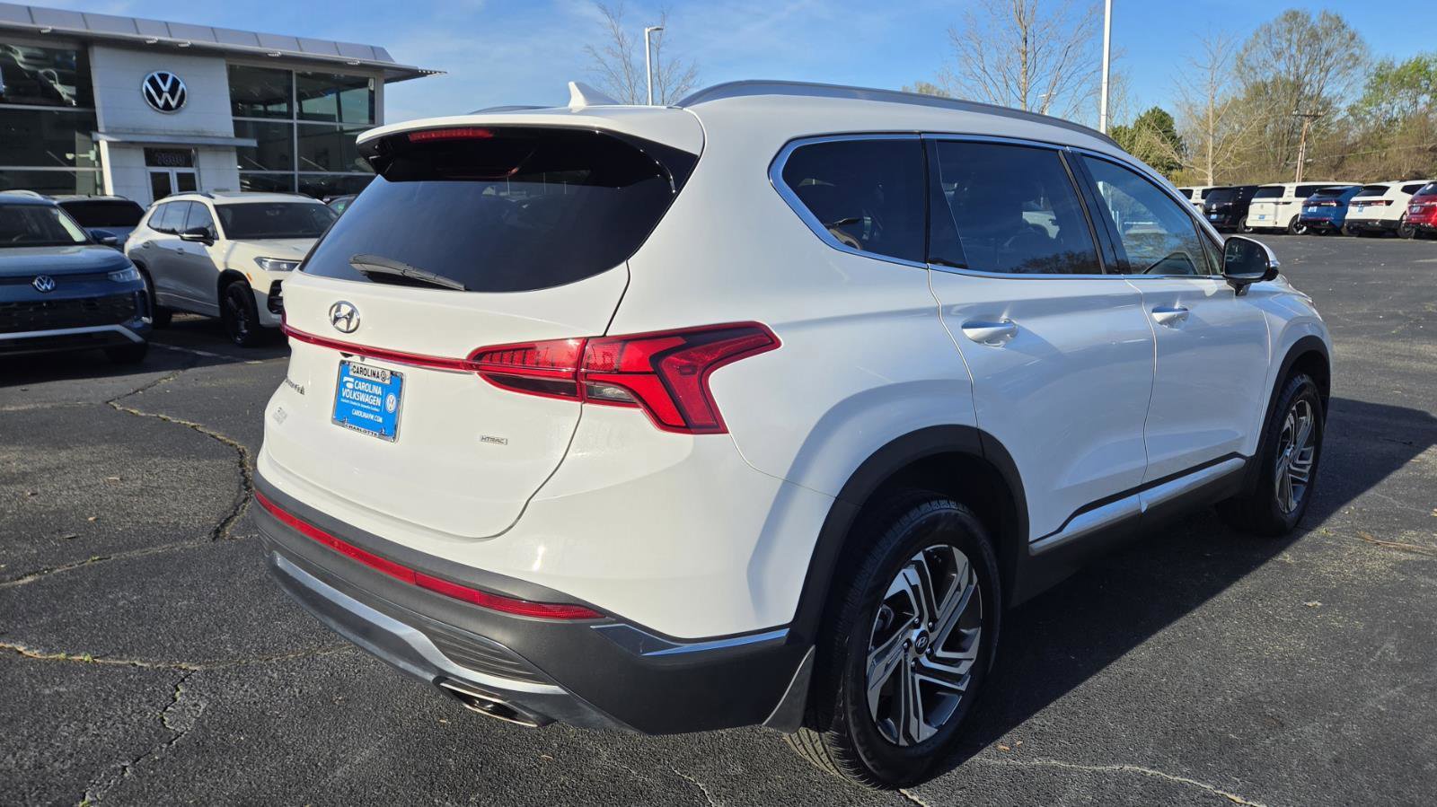 Used 2023 Hyundai Santa Fe SEL w/ Premium Package image 5