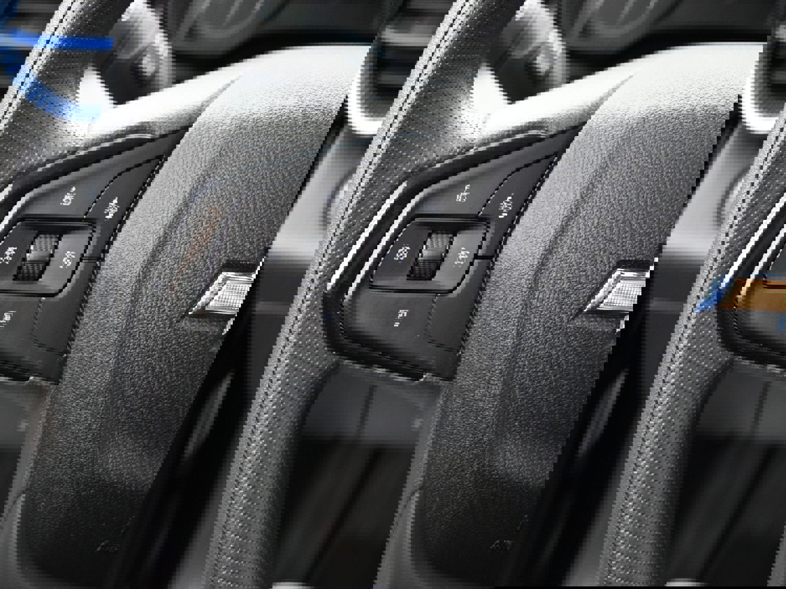 Certified 2025 Chevrolet Trax LS w/ LS Convenience Package image 11