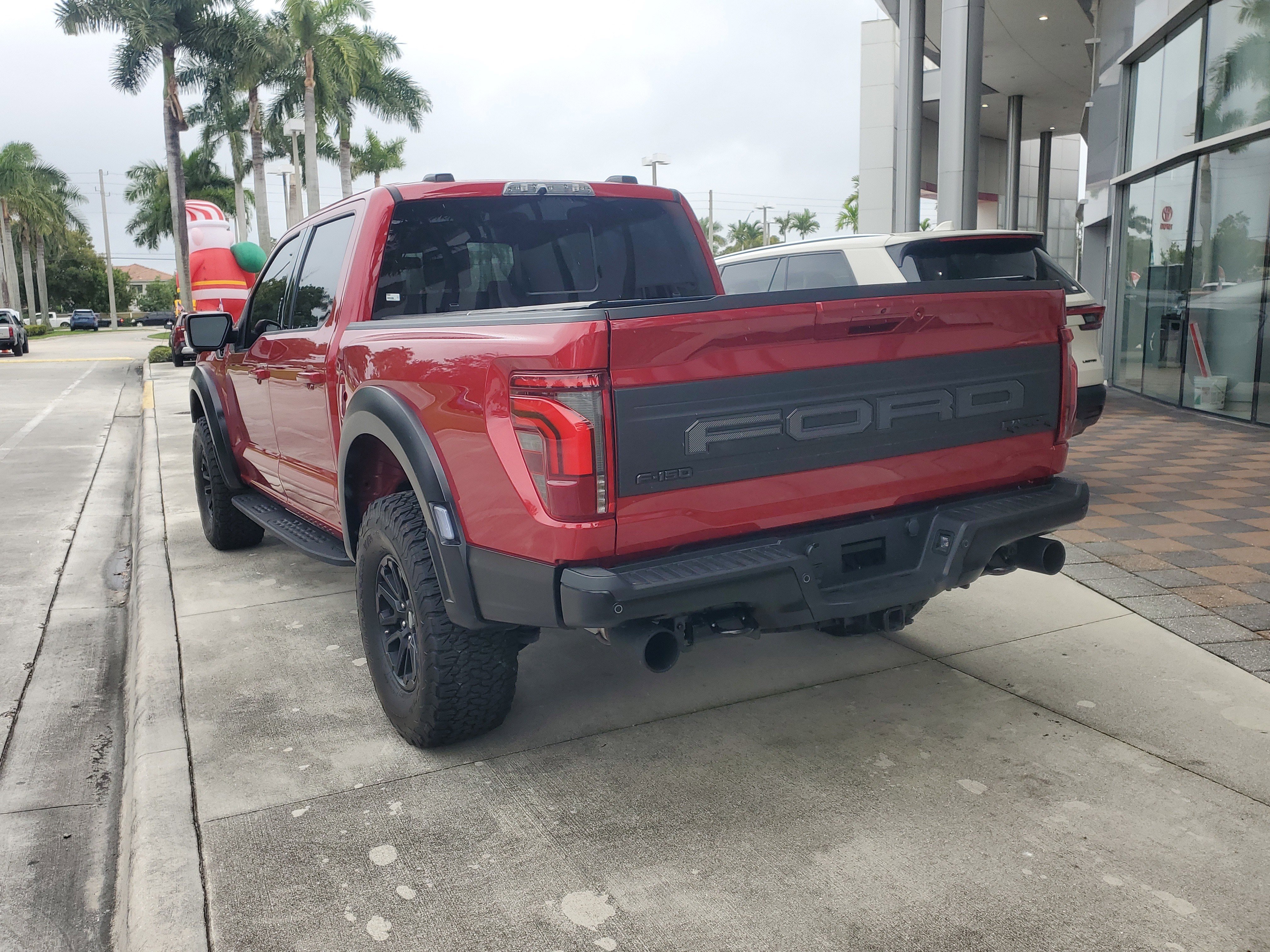 Used 2024 Ford F150 Raptor image 5
