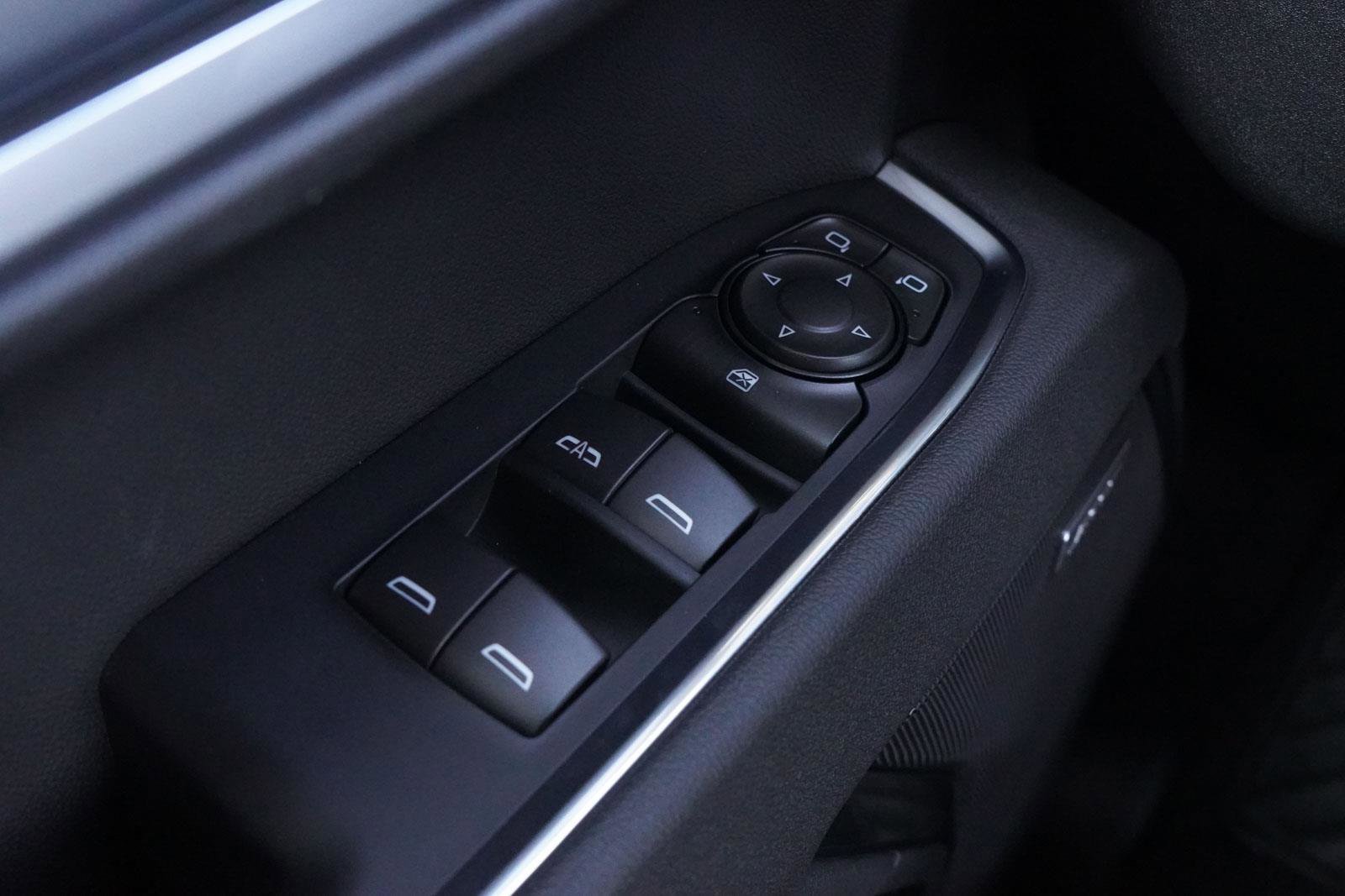 New 2026 GMC Sierra 1500 Elevation image 18