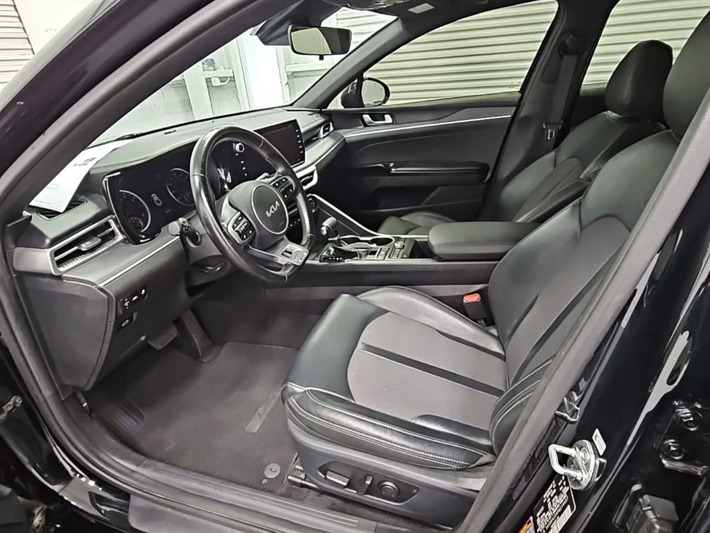 Used 2023 Kia K5 GT-Line image 11