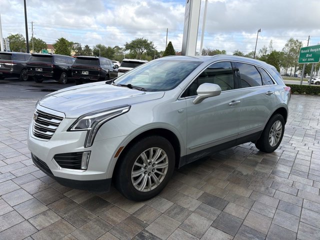 Used 2019 Cadillac XT5 FWD image 6