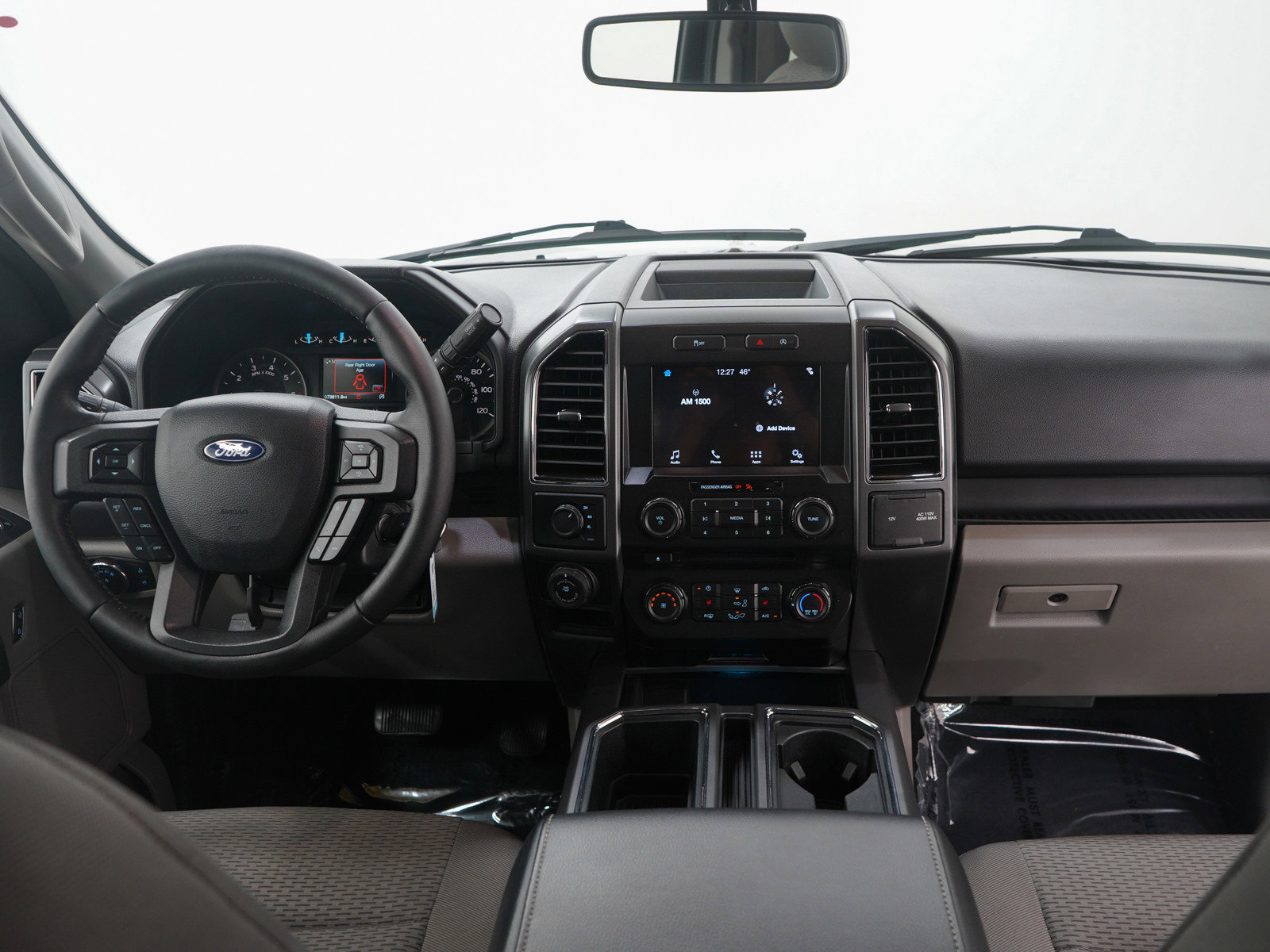 Used 2018 Ford F150 XLT w/ Equipment Group 302A Luxury AWD/4WD image 14