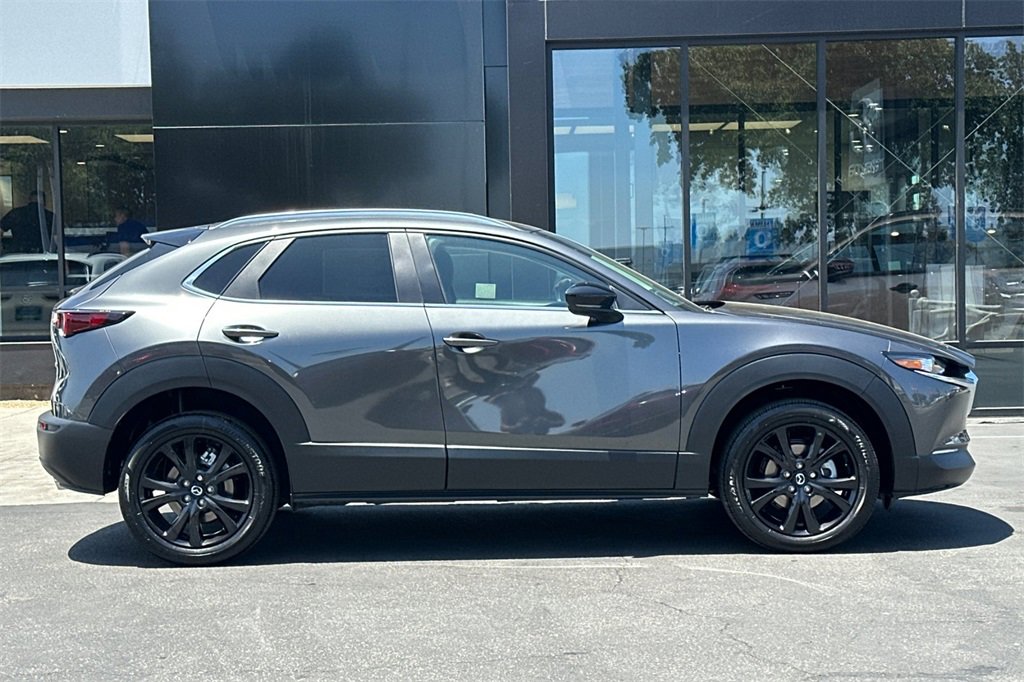 New 2025 MAZDA CX-30 AWD 2.5 S w/ Select Sport Pkg image 4